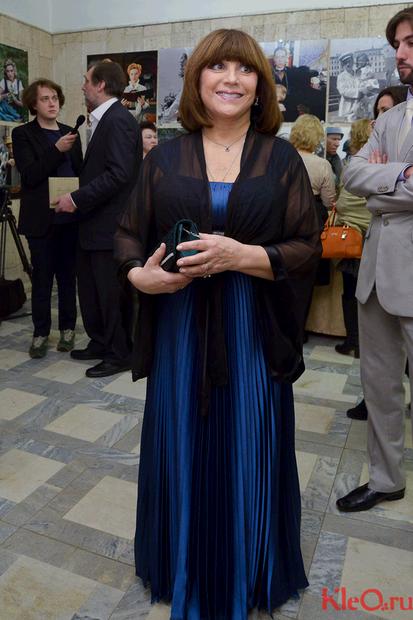 natalia_varley_200213_02552219