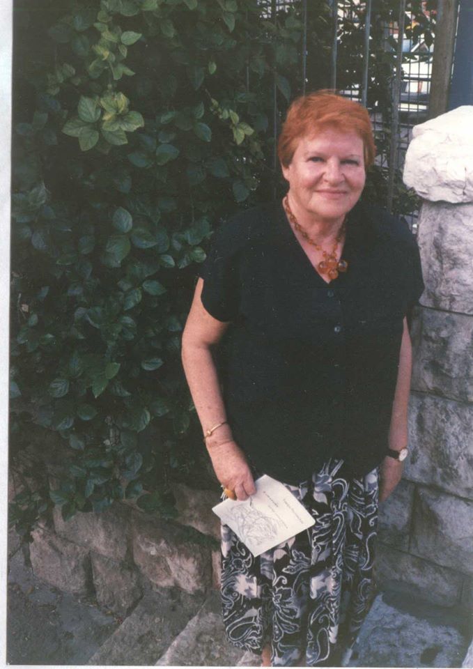 461929_237682193003980_452553349_o