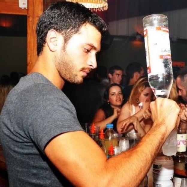 418035_4753690572602_378254429_n