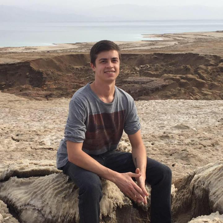 12241336_10208693763400474_759140023865499315_n